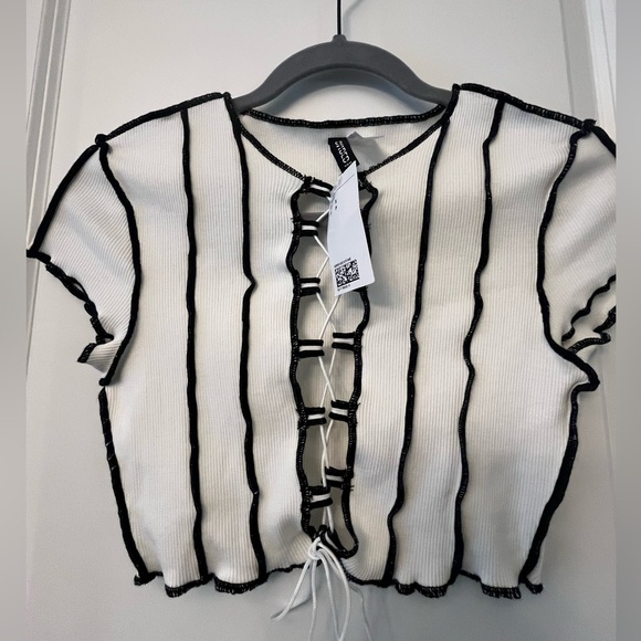 Divided Tops - NWT H&M Ribbed Lace-Up Cotton Crop Top - White with Black Trim S